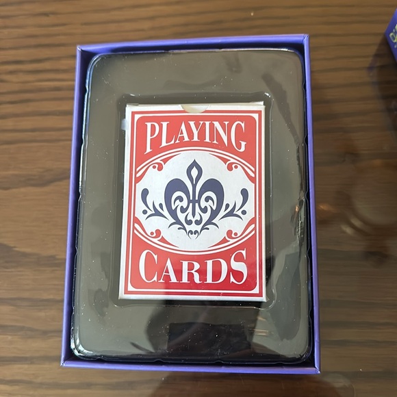 Mud Puddle Magic Card Tricks Kit, including Magic Book and a Deck of Cards. - Picture 3 of 4